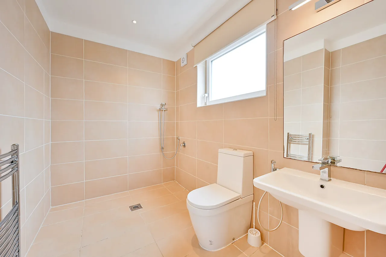 New Malden, KT3, photo 11
