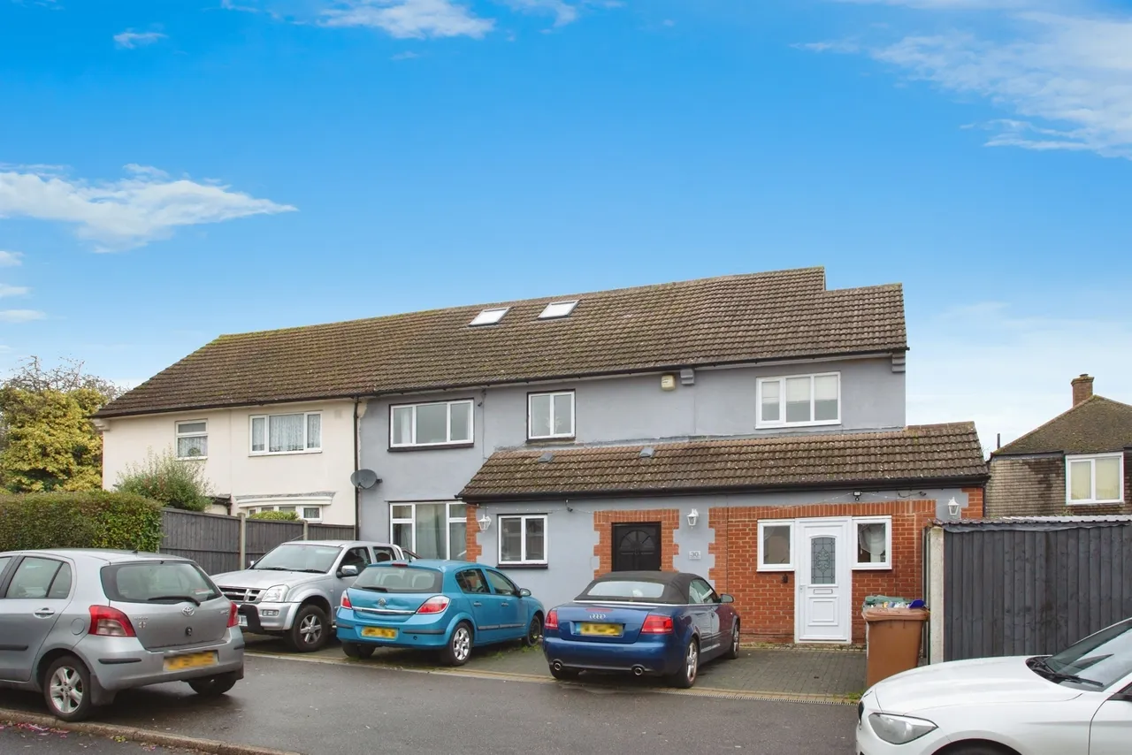 7 bed house for sale, Maylands Road, Watford, WD19