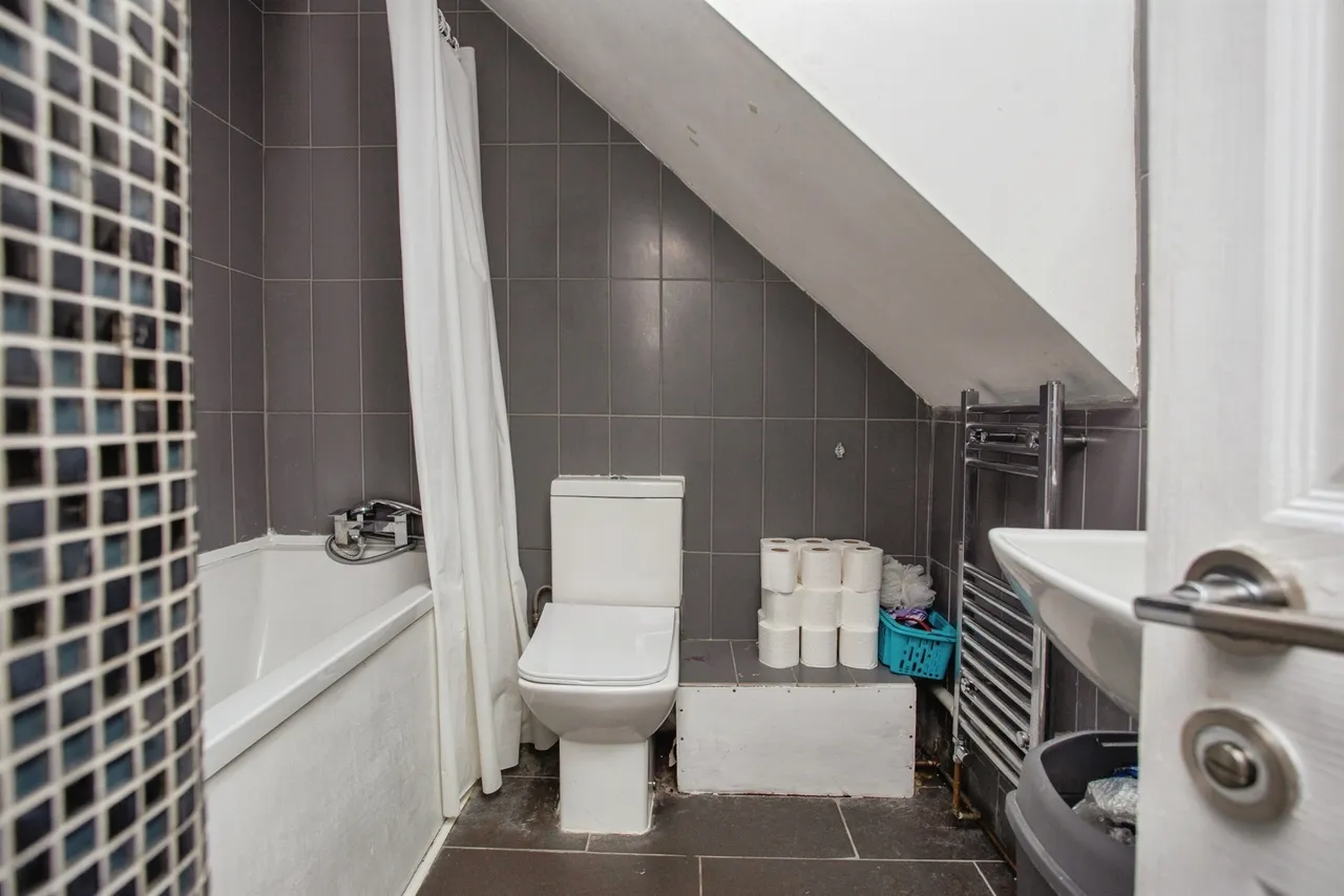Maylands Road, Watford, WD19, photo 11