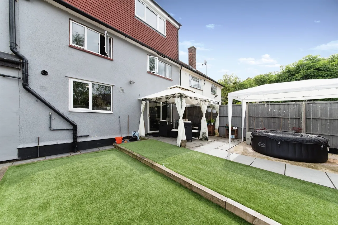 Maylands Road, Watford, WD19, photo 19