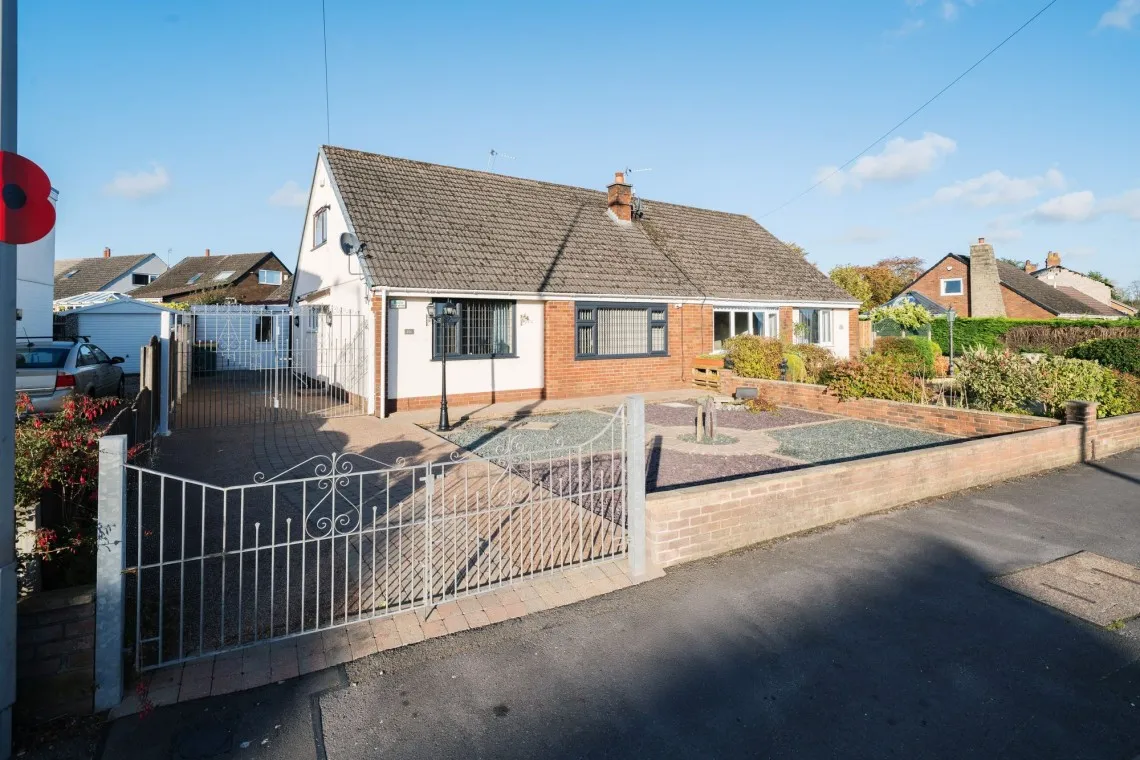 2 bed house for sale, Tag Lane, Ingol, PR2