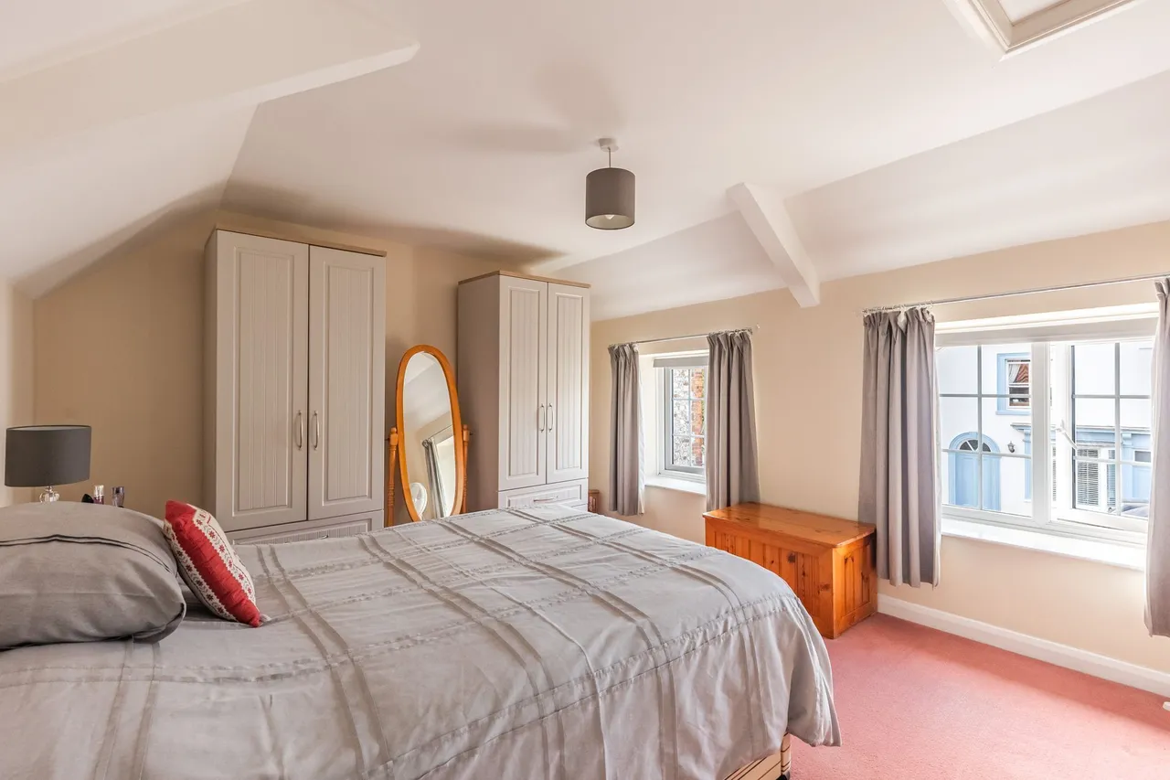 Detached Two Bedroom Cottage in Docking, photo 11
