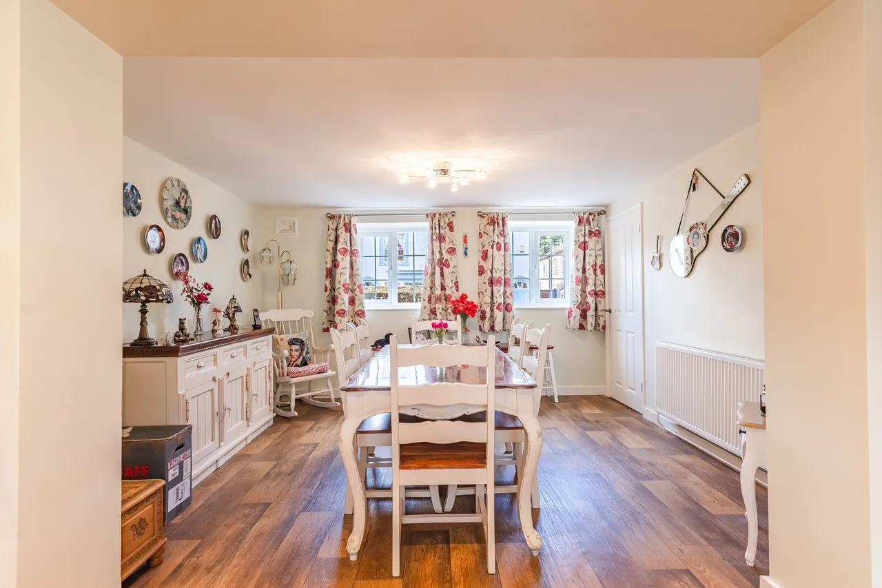 Detached Two Bedroom Cottage in Docking, photo 7