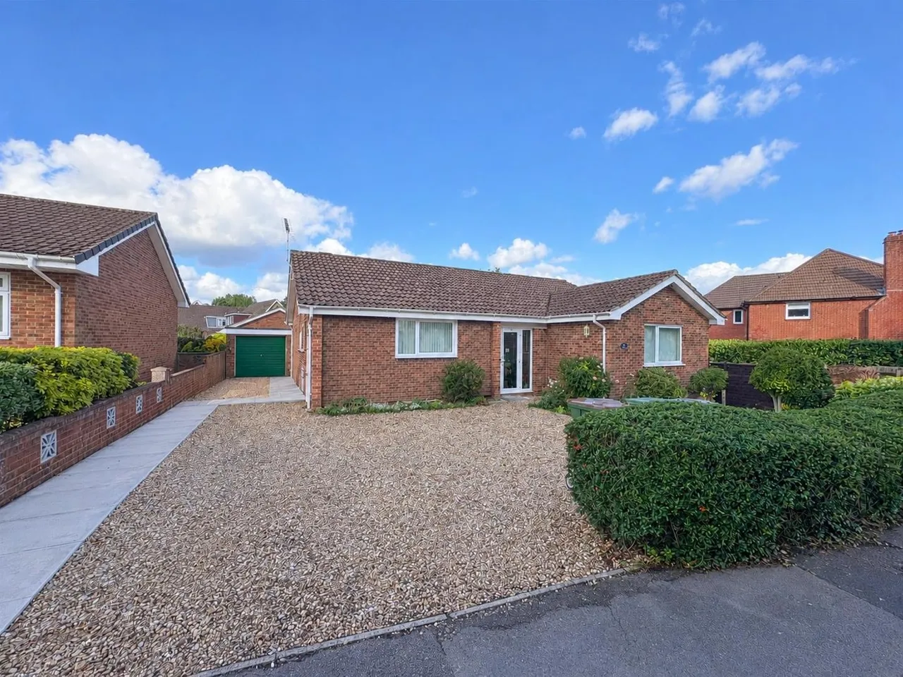 3 bed house for sale, Hill Place, Bursledon