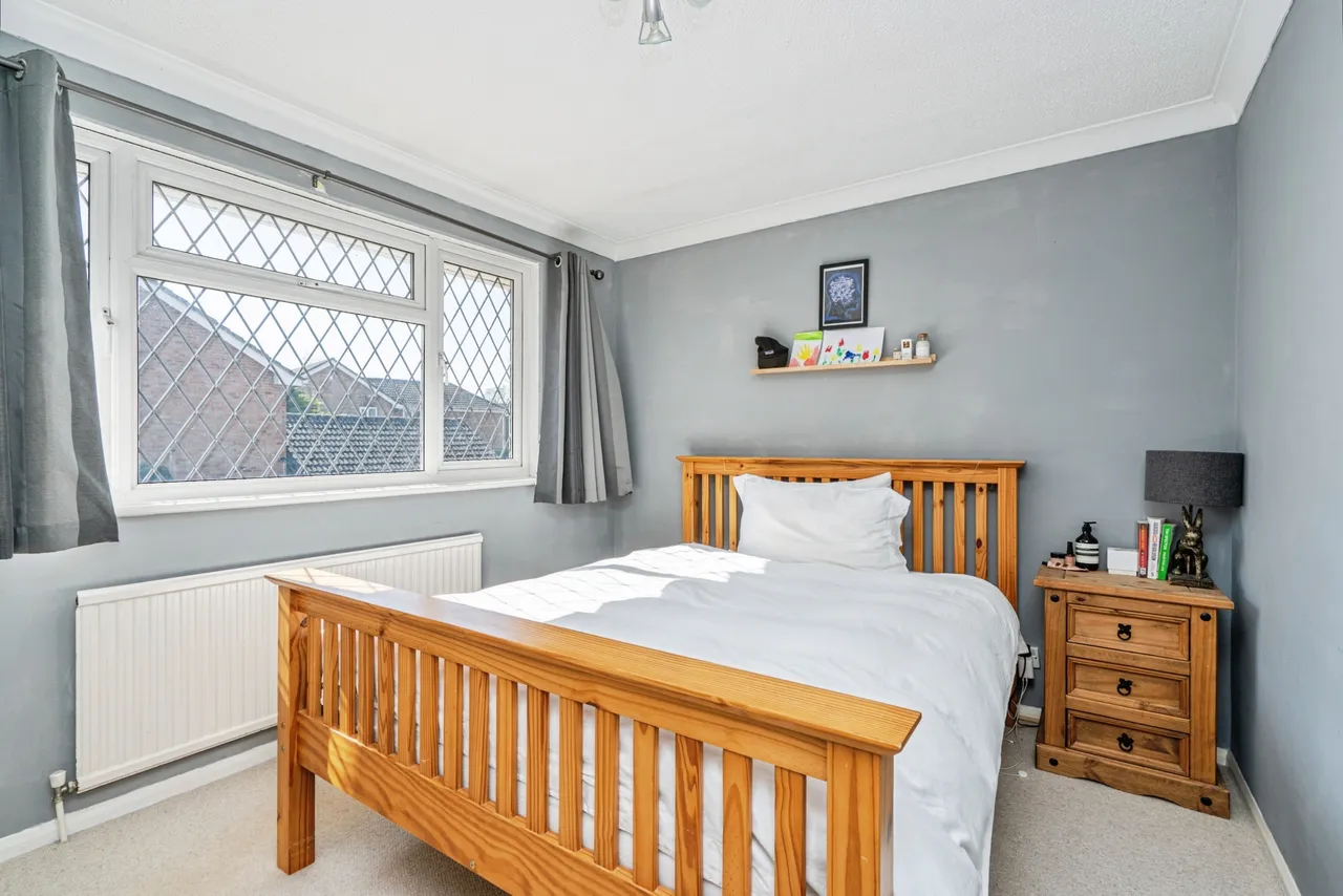 Grayshott Laurels, Lindford, photo 10