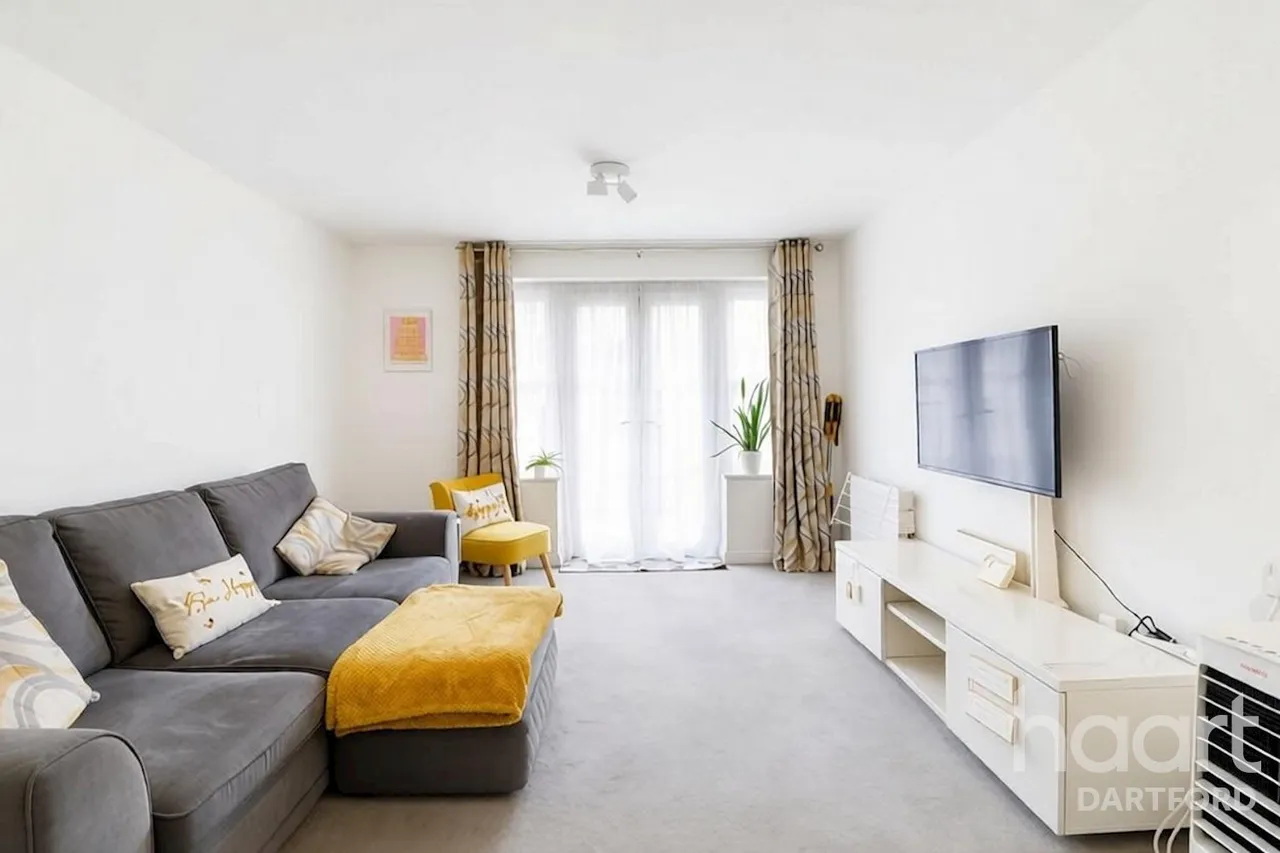 Sayers Way, Erith, DA8, photo 3