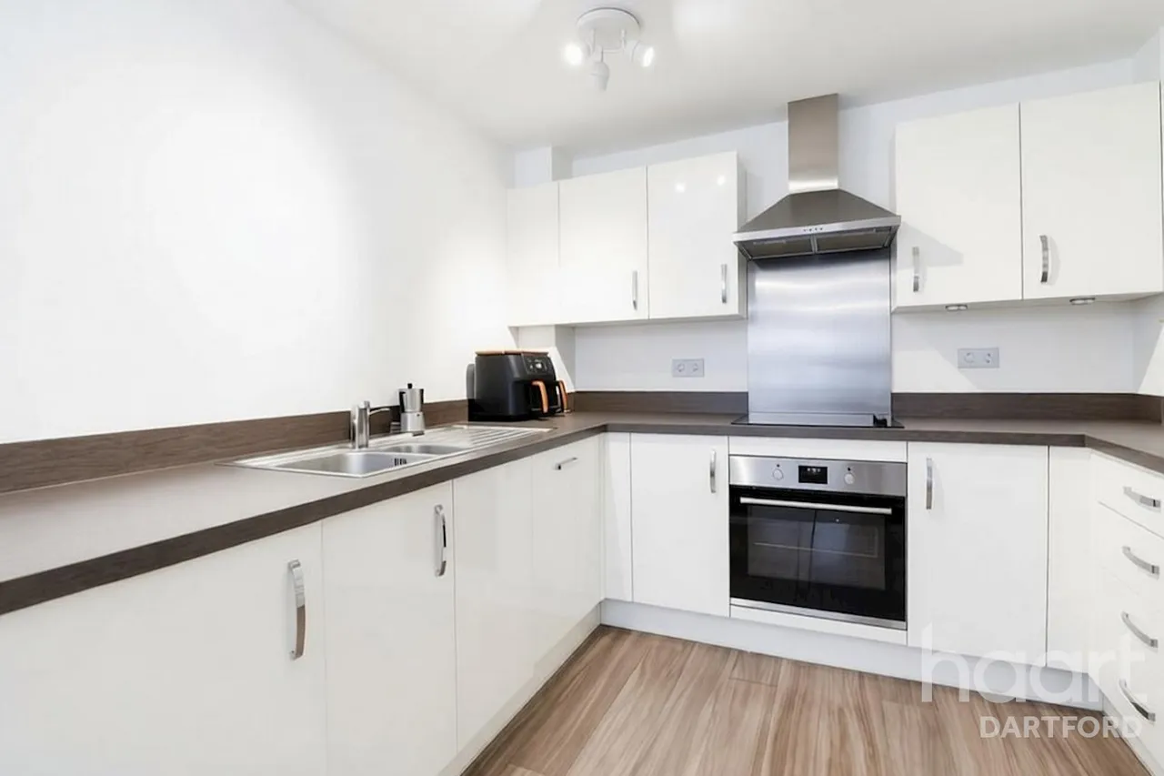 Sayers Way, Erith, DA8, photo 4