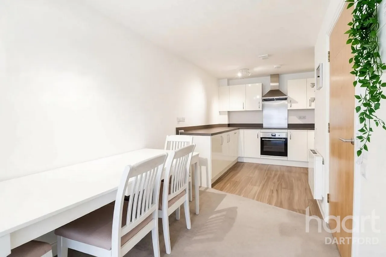 Sayers Way, Erith, DA8, photo 7