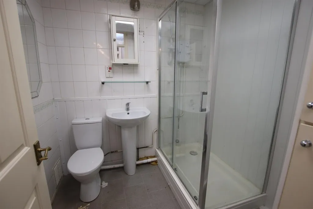 Cavendish Road, Eccleshill, photo 6
