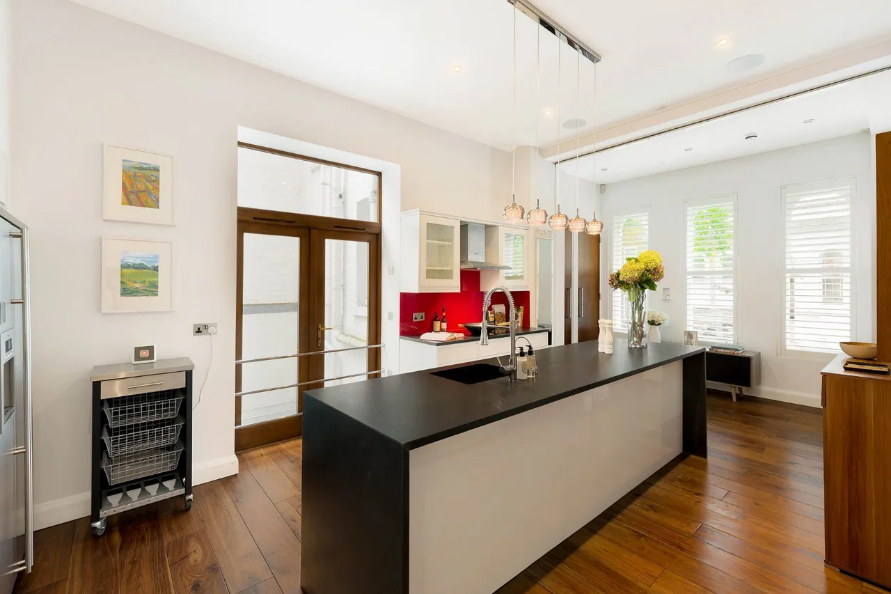Cathcart Road, London, SW10 9JG, photo 2