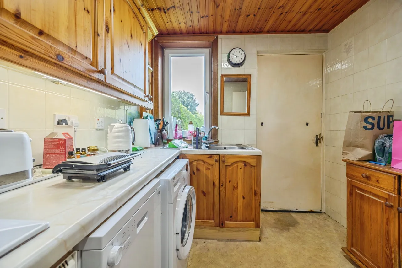 Lanark Road West, Currie, EH14, photo 11