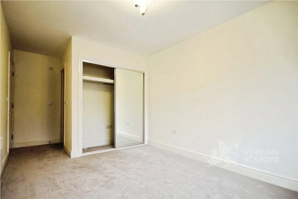 Camphill Road, West Byfleet, KT14, photo 4