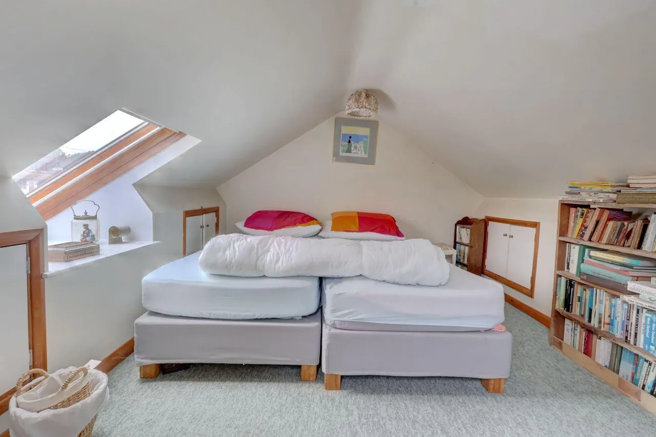 Cadmore End, High Wycombe, HP14, photo 11