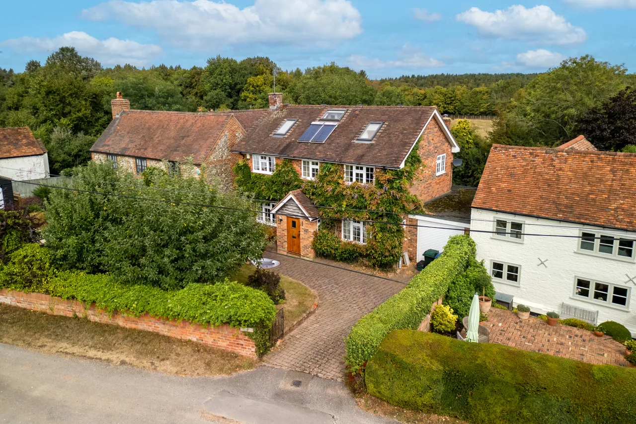 Cadmore End, High Wycombe, HP14, photo 14