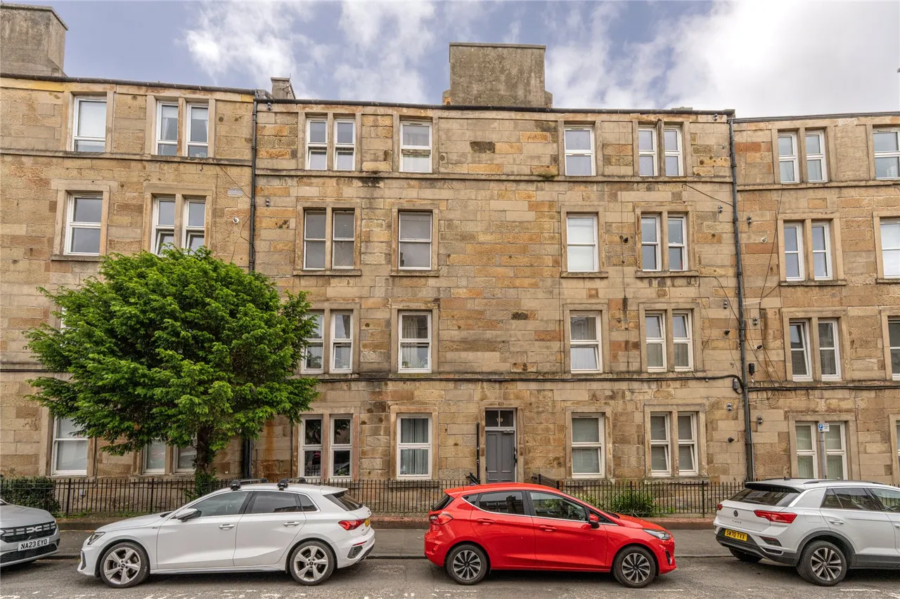 1 bed flat for sale, Caledonian Crescent, Edinburgh, EH11
