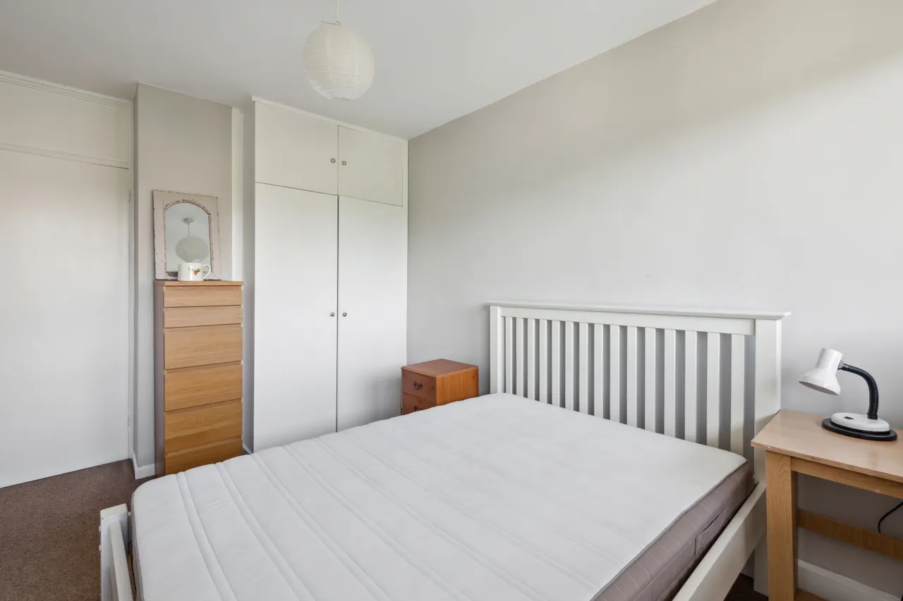 Maskelyne Close, London, SW11, photo 13