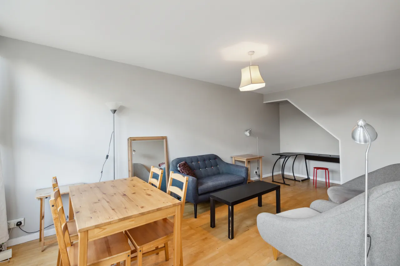 Maskelyne Close, London, SW11, photo 11