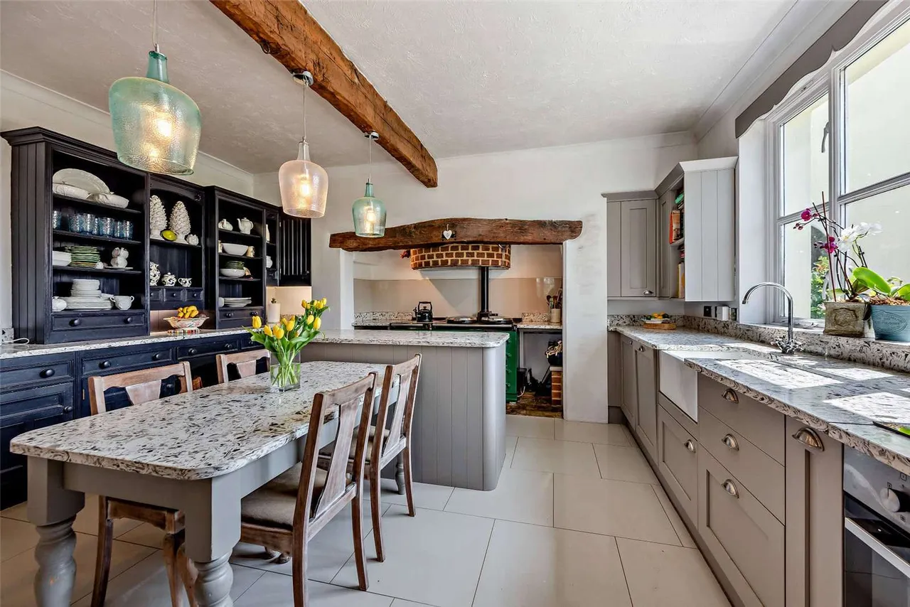 Strood Lane, Warnham, Horsham, West Sussex, RH12 3PF, photo 10
