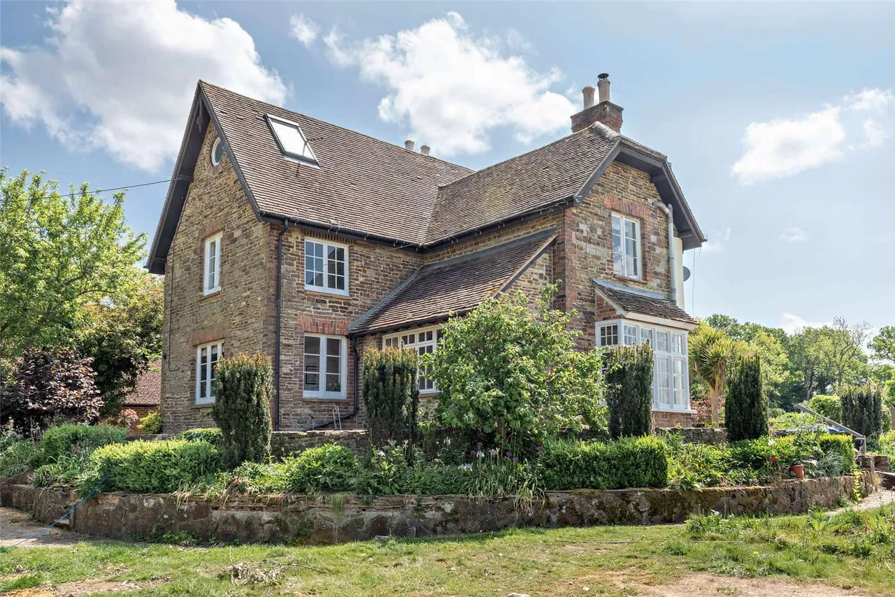 6 bed house for sale — Strood Lane, Warnham, Horsham, West Sussex, RH12 3PF