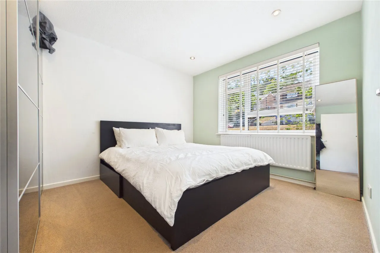 Starlings Drive, Tilehurst, RG31, photo 6