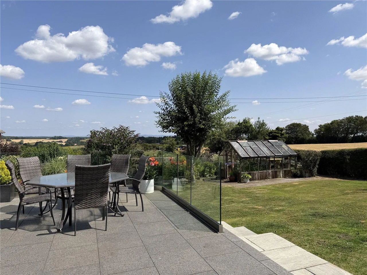 Tenbury Road, Clows Top, photo 16