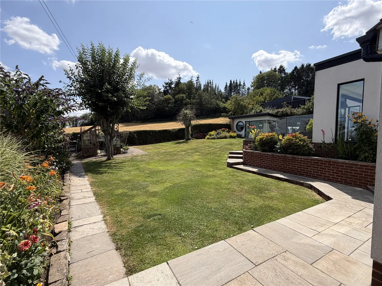 Tenbury Road, Clows Top, photo 10