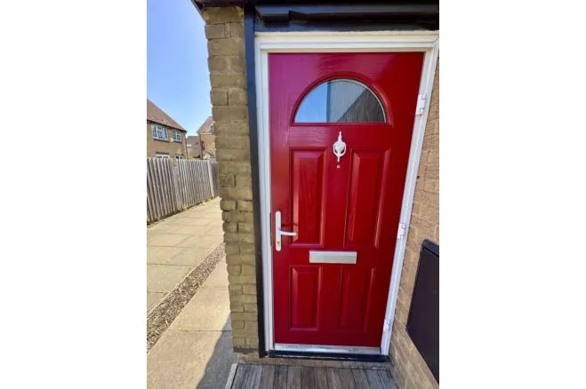 Harrier Mews, West Thamesmead, SE28, photo 3