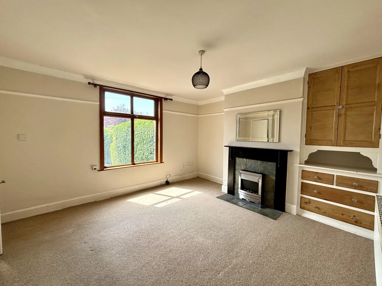 Smithville, Riddlesden, BD21, photo 2