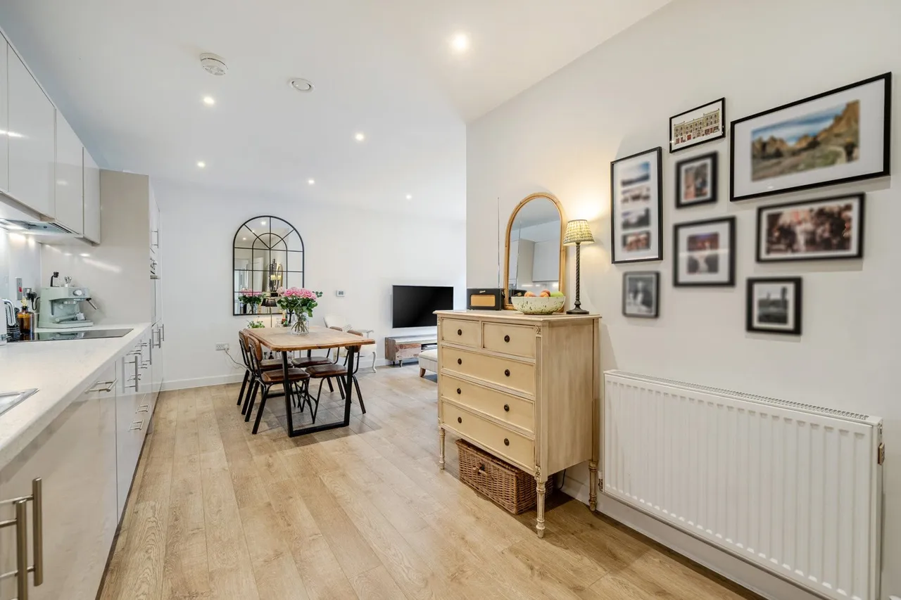 Horsnell Close, SE5, photo 5