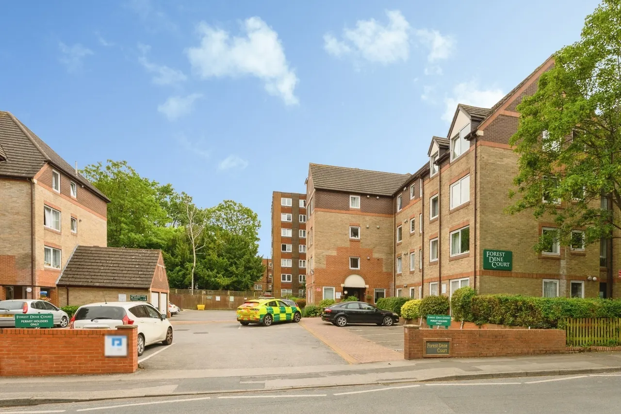Cedar Road, Sutton, SM2, photo 11