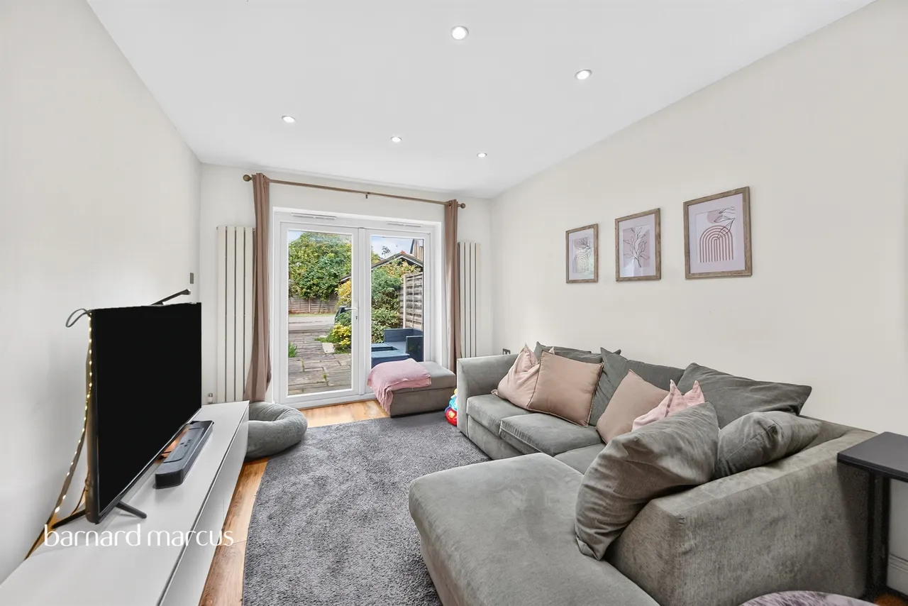 Stanhope Road, London, N12, photo 6