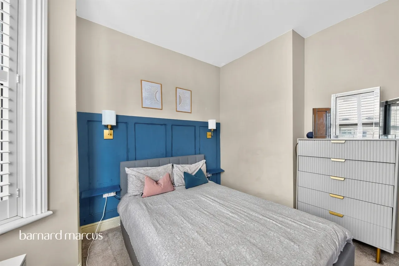 Stanhope Road, London, N12, photo 19