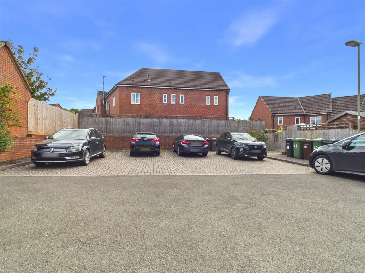 Kiln Avenue, Chinnor, OX39, photo 24