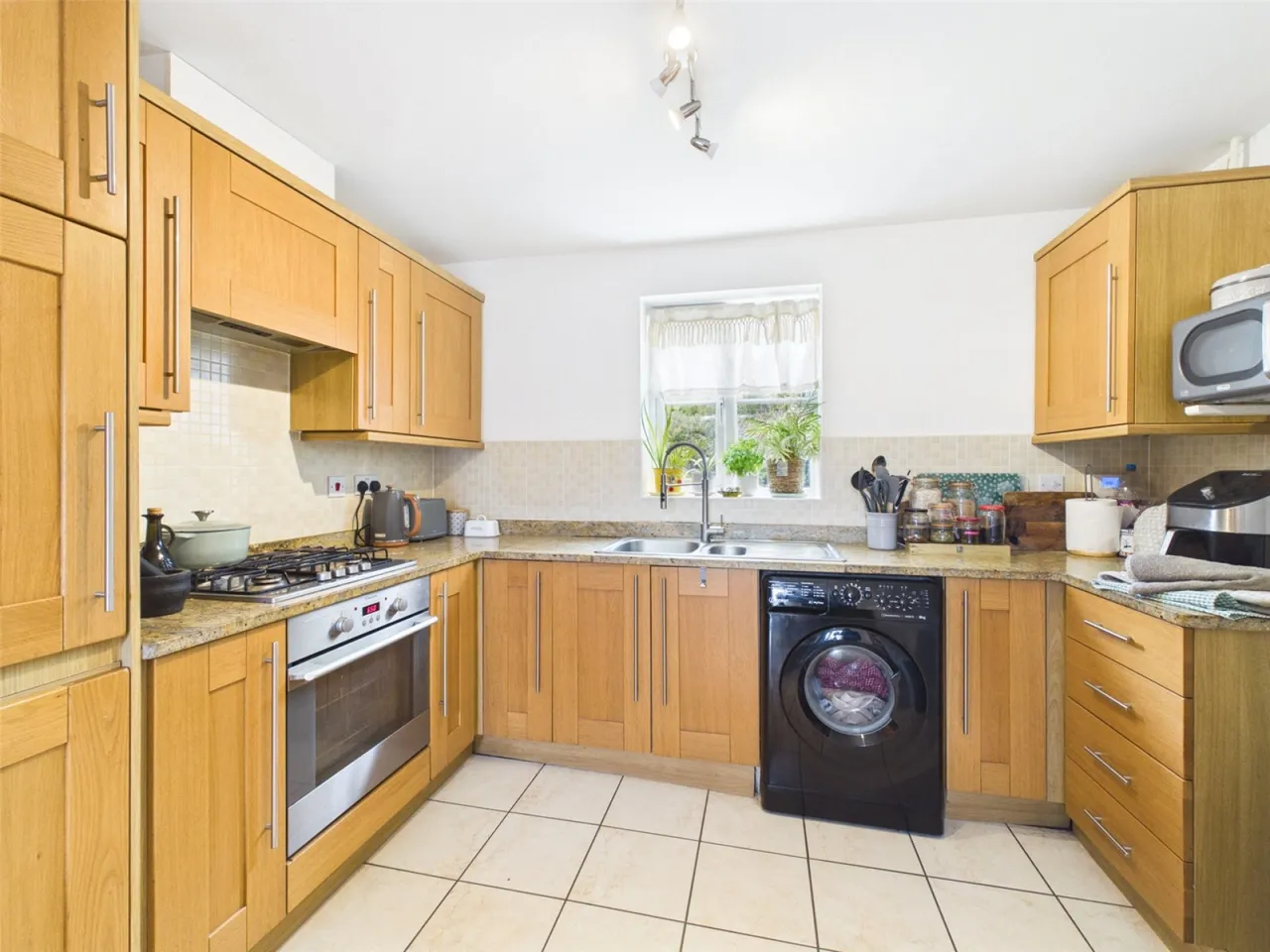 Kiln Avenue, Chinnor, OX39, photo 8