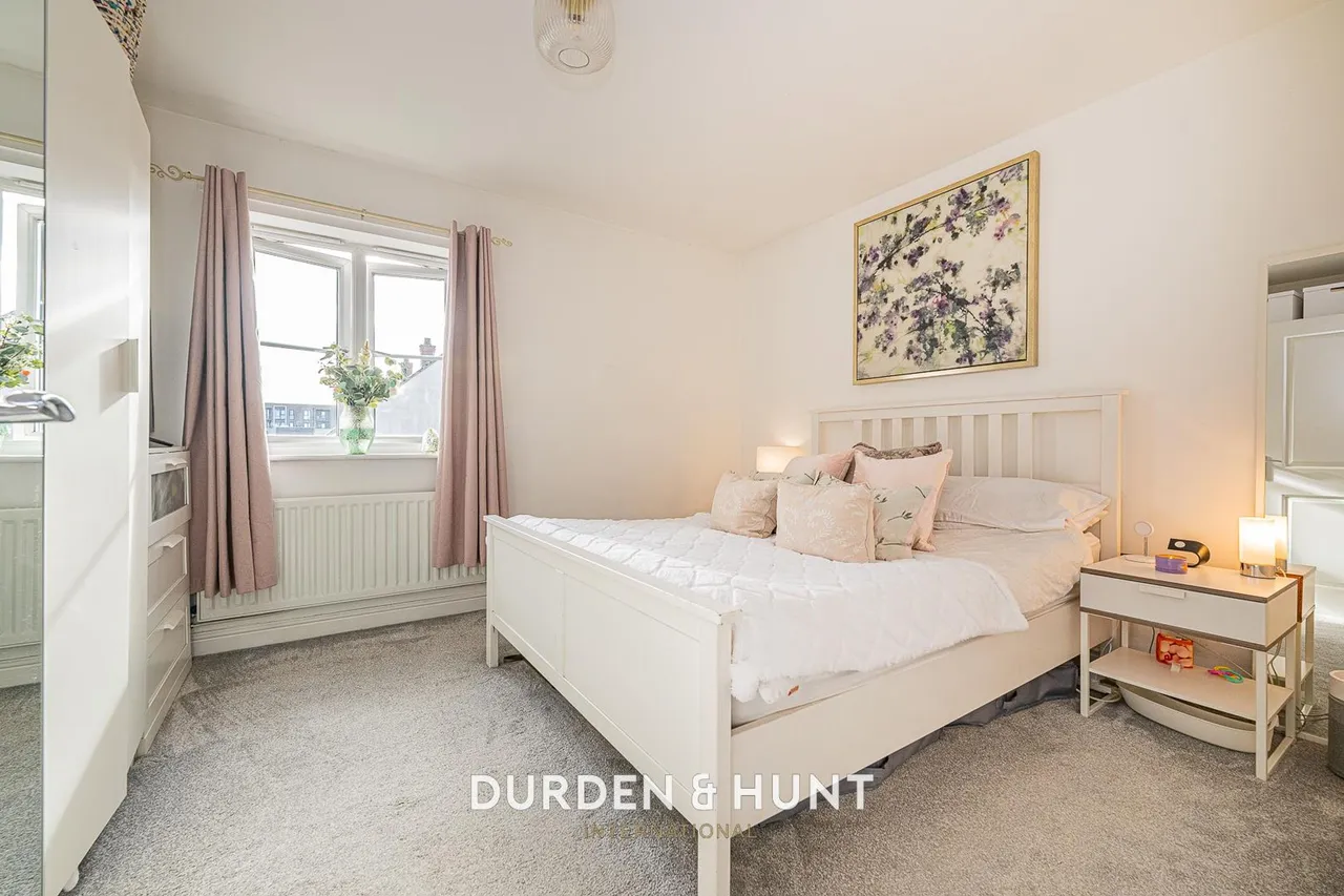Abbess Terrace, Loughton, IG10, photo 7