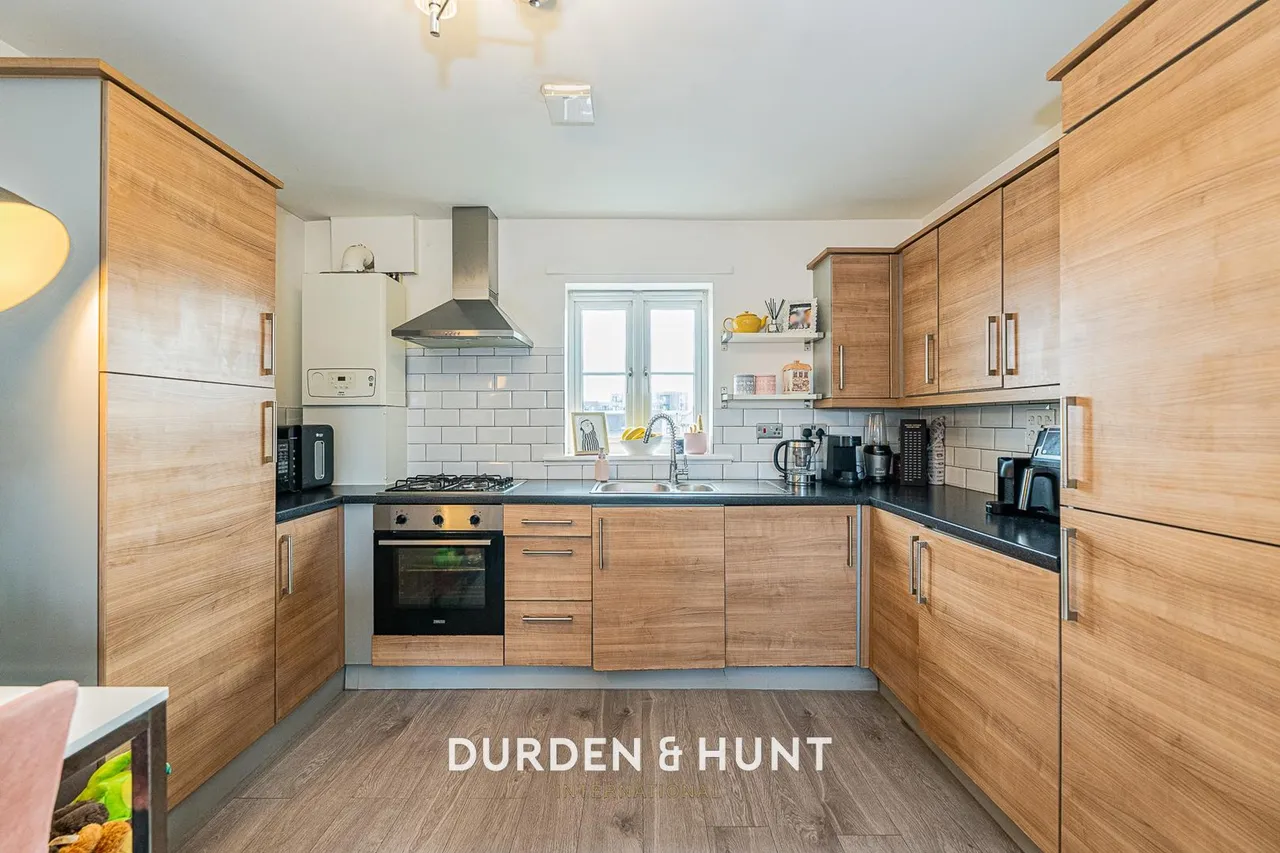Abbess Terrace, Loughton, IG10, photo 4
