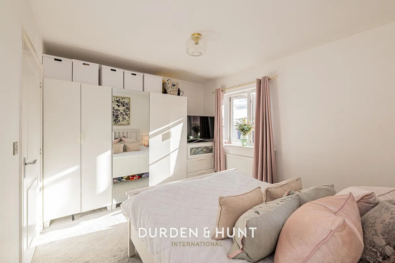 Abbess Terrace, Loughton, IG10, photo 8