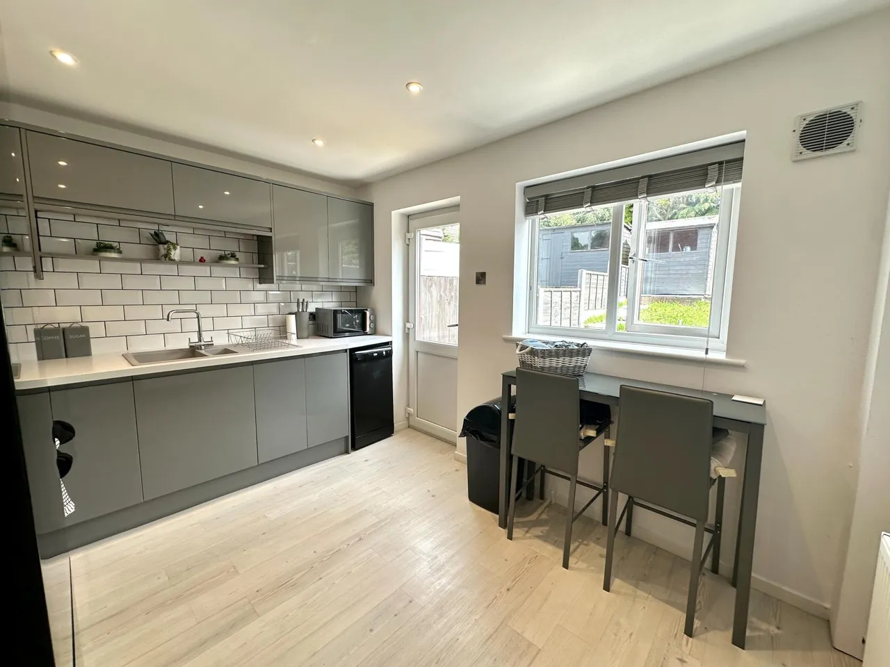 Goya Close, Hawks Green, Cannock, WS11, photo 4