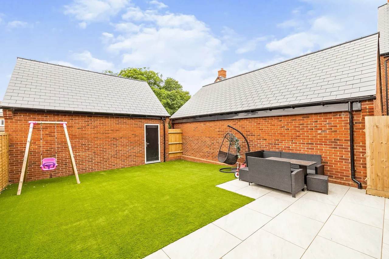 Camp Road, Upper Heyford, Bicester, OX25, photo 7