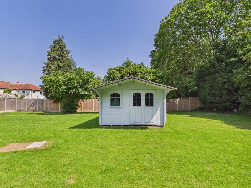 Homecroft Drive, Uckington, photo 40