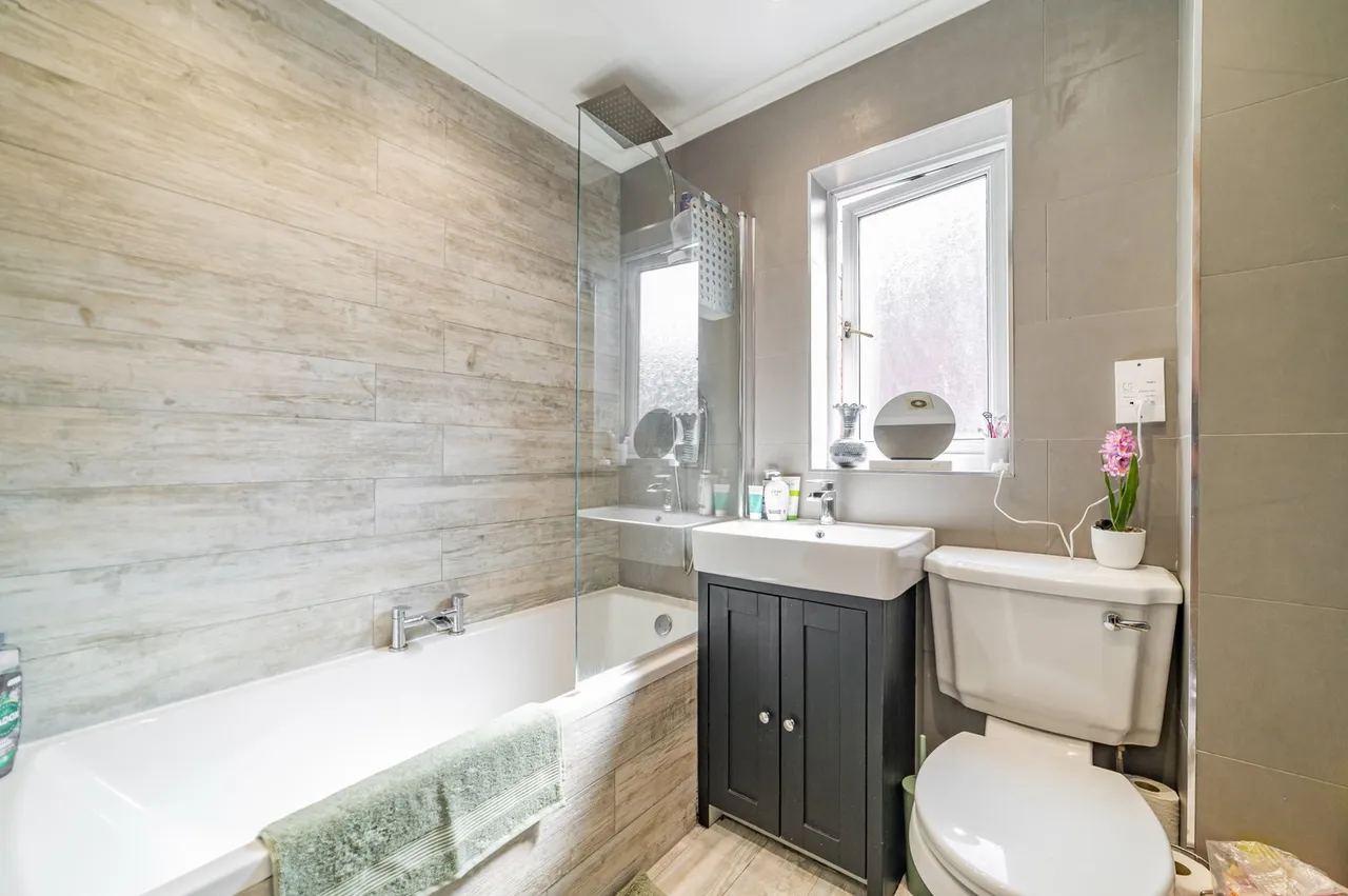 Bowmont Close, Cheadle Hulme, SK8, photo 8