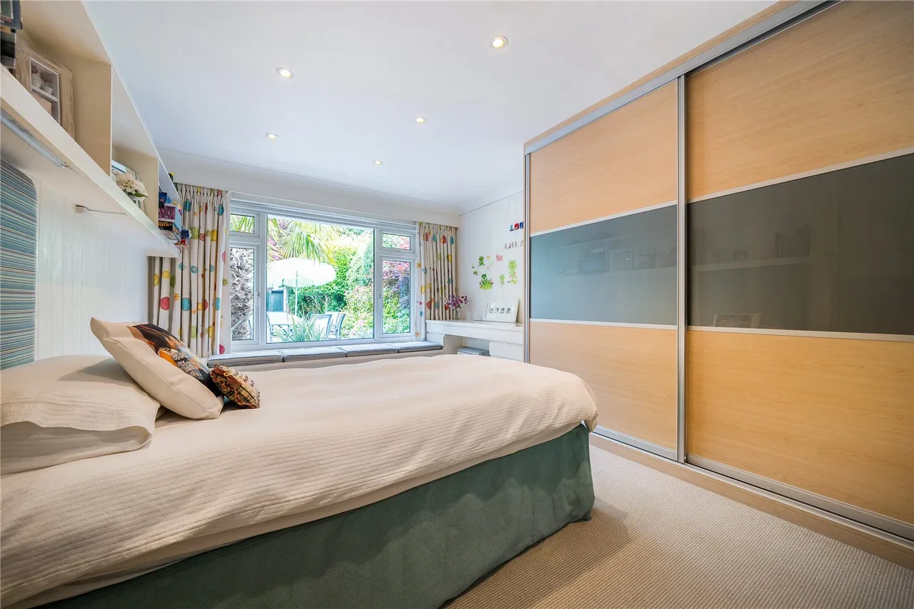 Barnet Road, Arkley, Hertfordshire, EN5 3LJ, photo 21