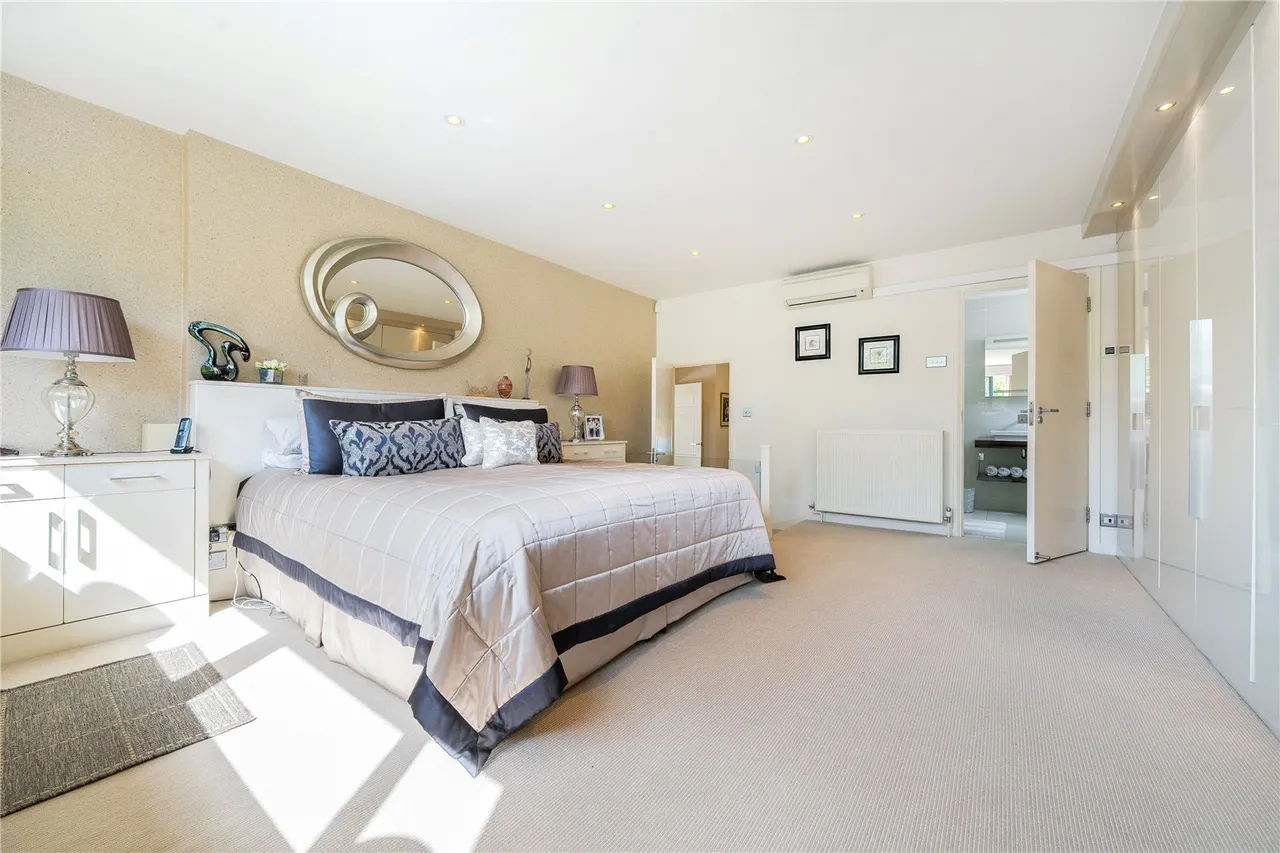 Barnet Road, Arkley, Hertfordshire, EN5 3LJ, photo 18