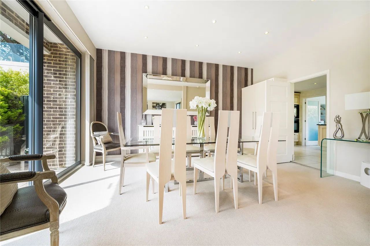 Barnet Road, Arkley, Hertfordshire, EN5 3LJ, photo 16