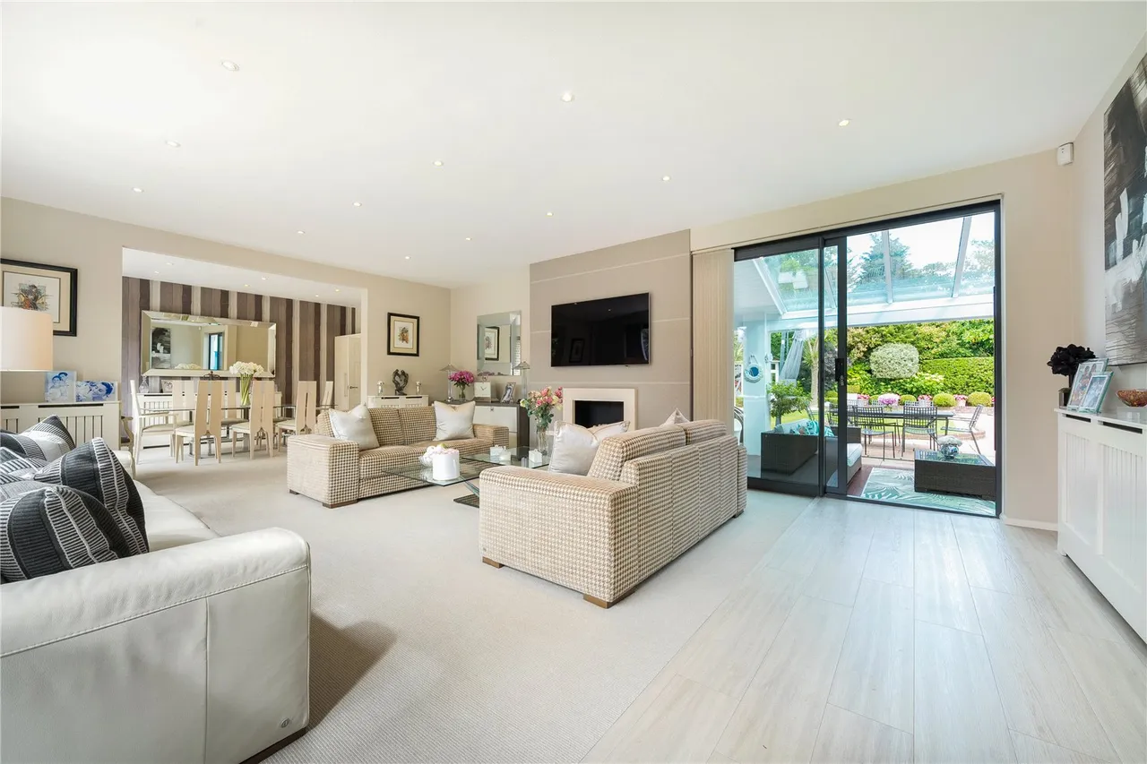 Barnet Road, Arkley, Hertfordshire, EN5 3LJ, photo 13