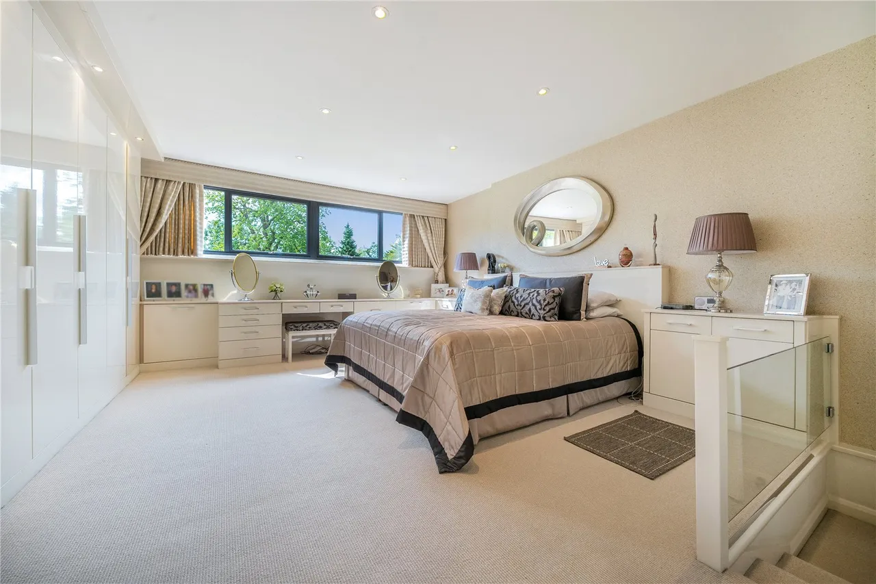 Barnet Road, Arkley, Hertfordshire, EN5 3LJ, photo 7