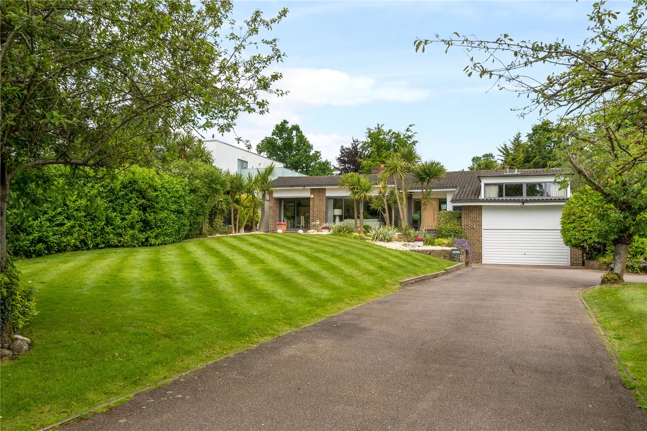 Barnet Road, Arkley, Hertfordshire, EN5 3LJ, photo 8