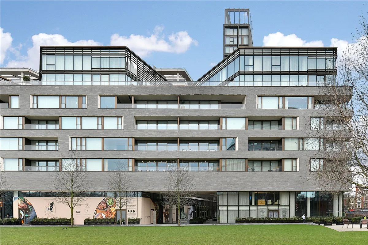 Crown Square, London, SE1, photo 2