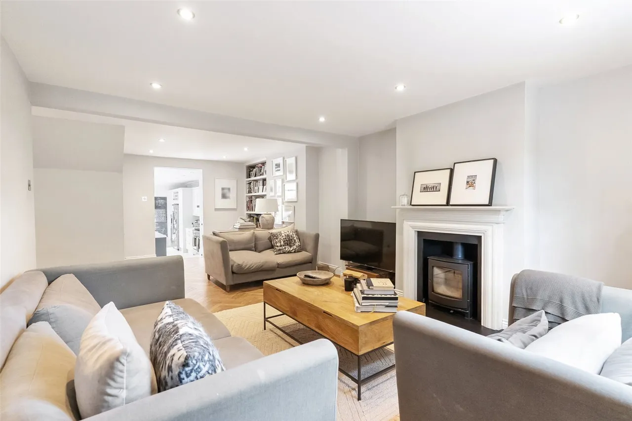 Halliford Road, Sunbury, TW16 6DR, photo 7