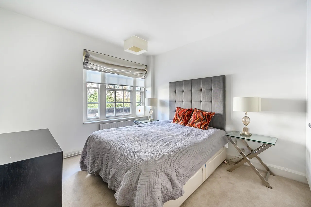 26 Pelham Court, 145 Fulham Road, London, photo 3